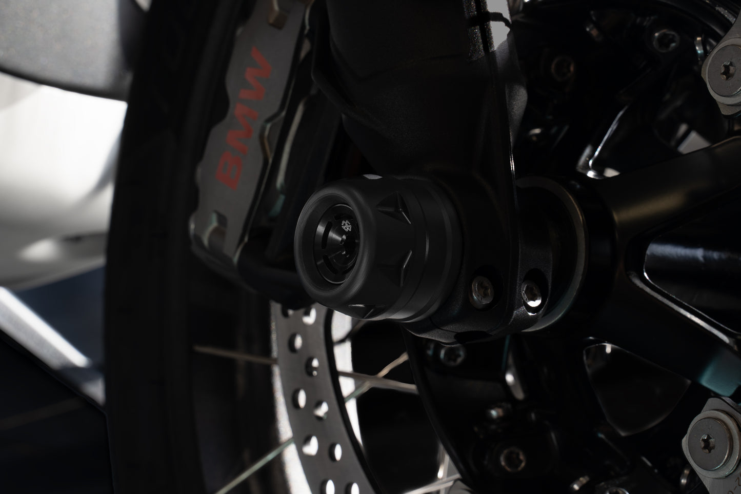 GTA Achsprotektor vorne Artikel-Nr.: GTA-F-BM06-B