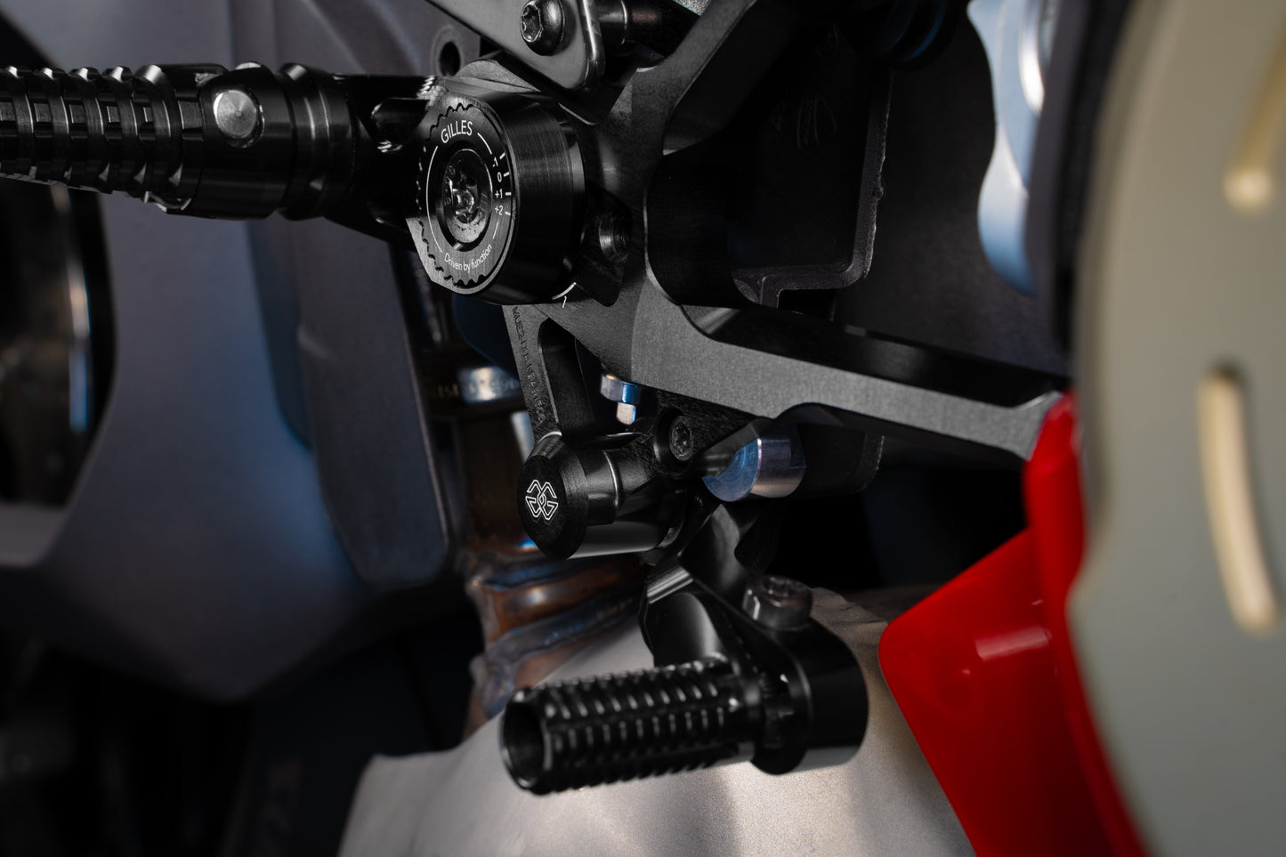 Fußrastenanlage MUE2-D04-B