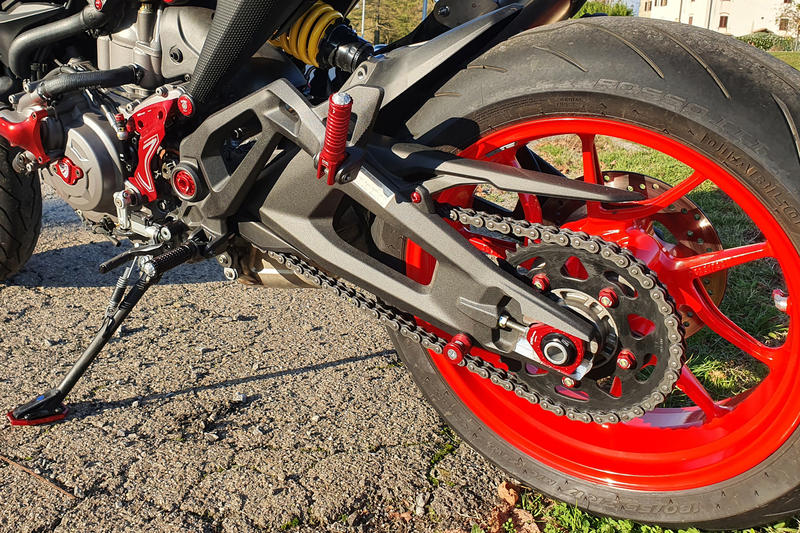 Nut axle rear Ducati Hypermotard 698 Mono