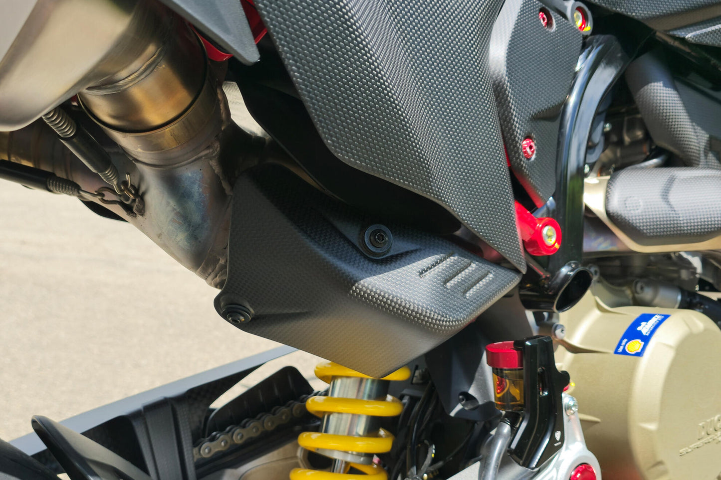 Carbon Auspuffhitzeschutz hinten Ducati Hypermotard 698 Mono